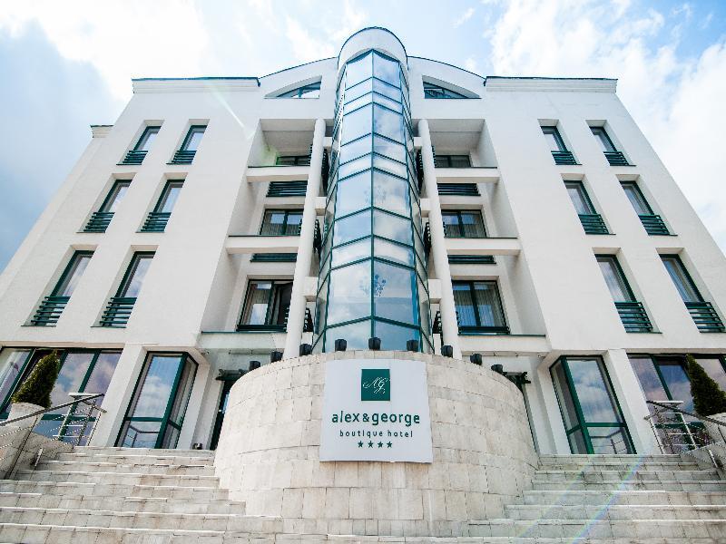 Alex&George Boutique Hotel Cluj-Napoca Ngoại thất bức ảnh