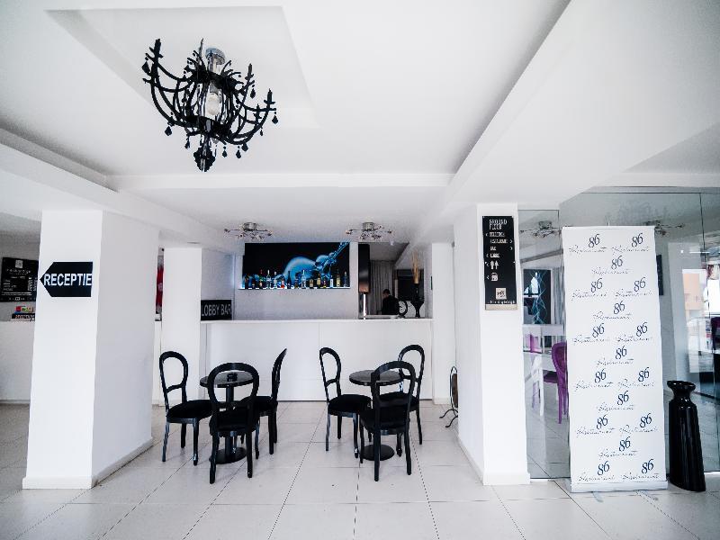 Alex&George Boutique Hotel Cluj-Napoca Ngoại thất bức ảnh
